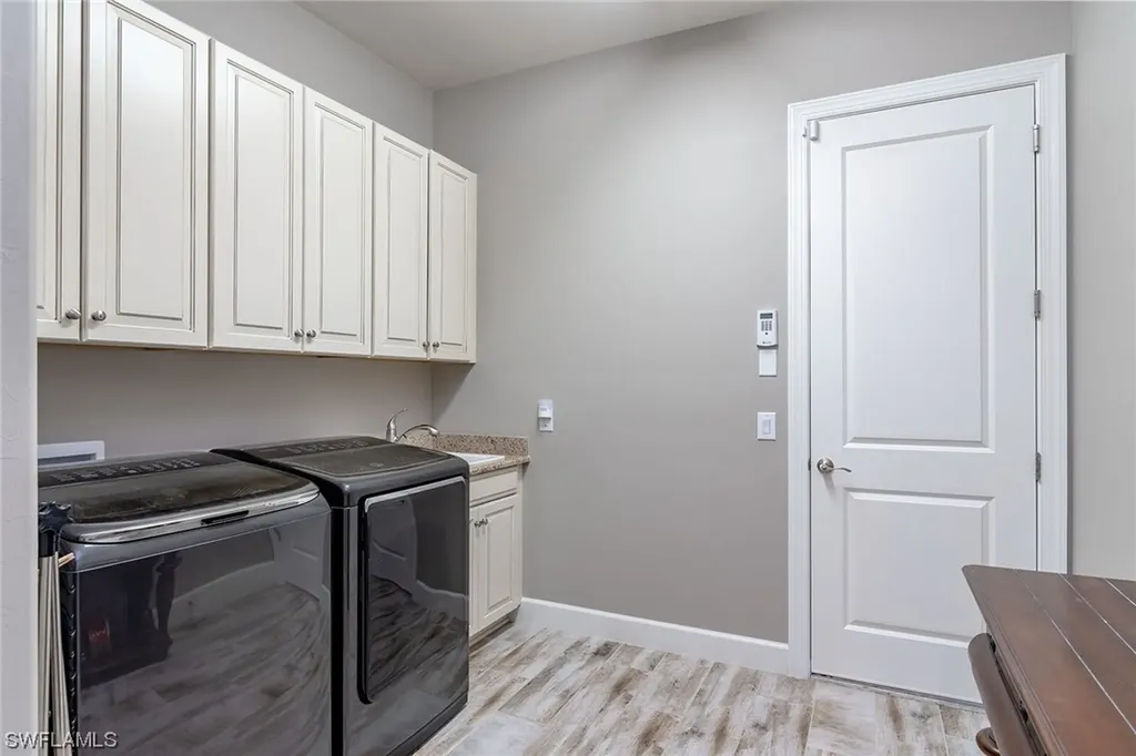 9515 Campanile Circle Naples FL 34114