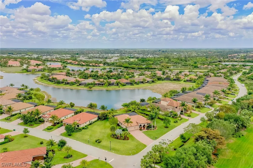 9515 Campanile Circle Naples FL 34114