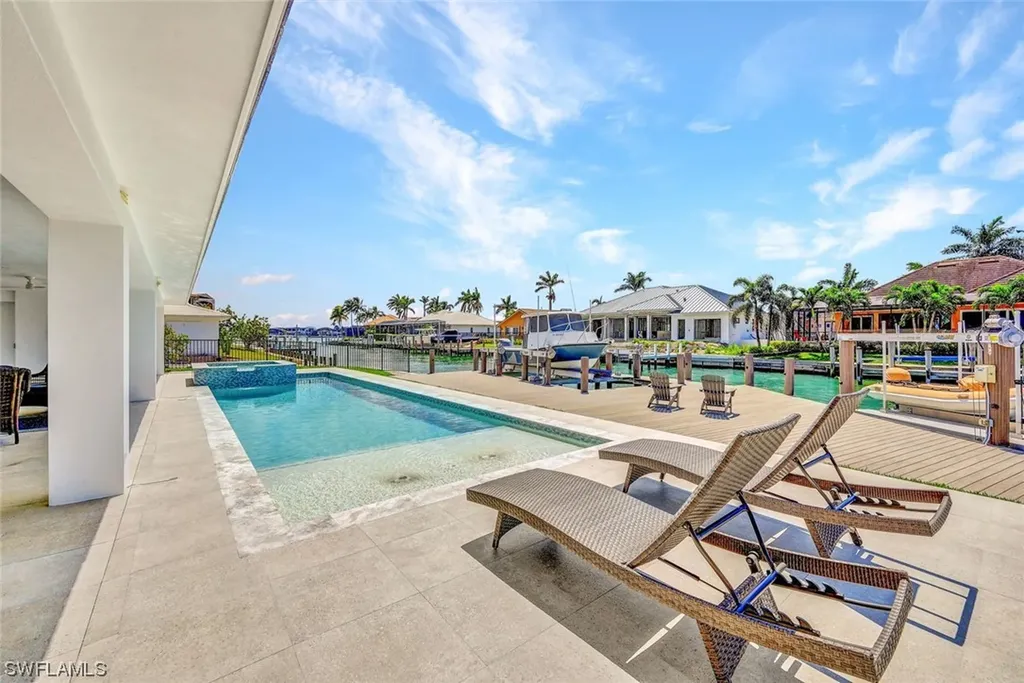 865 Elm Court Marco Island FL 34145