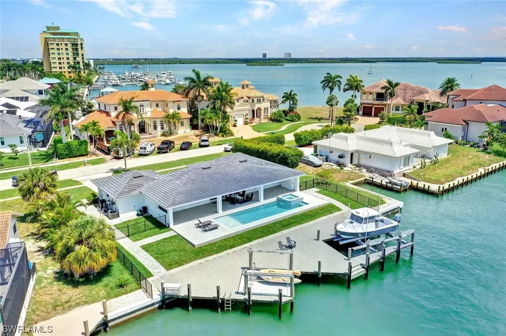 865 Elm Court Marco Island FL 34145