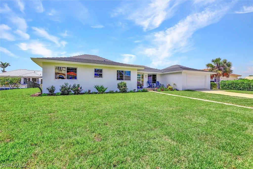 865 Elm Court Marco Island FL 34145