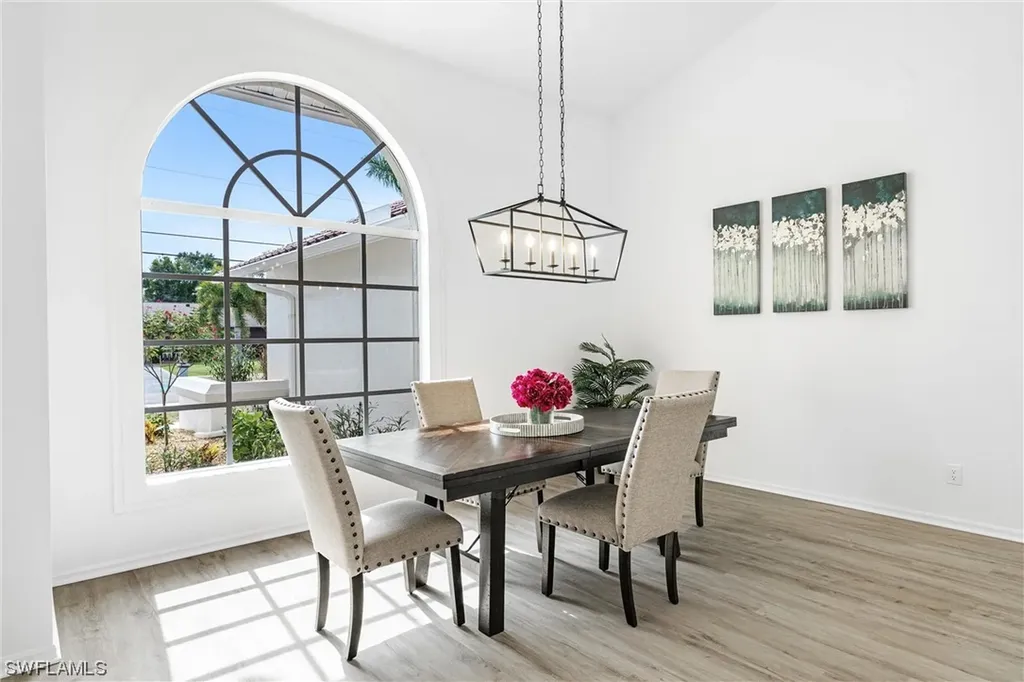 5005 SW 25th Place Cape Coral FL 33914