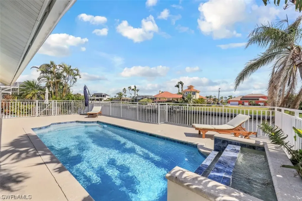 5005 SW 25th Place Cape Coral FL 33914
