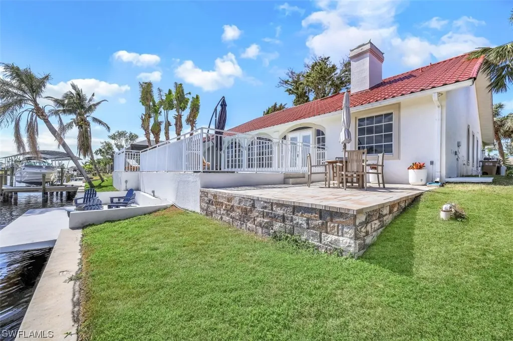 5005 SW 25th Place Cape Coral FL 33914
