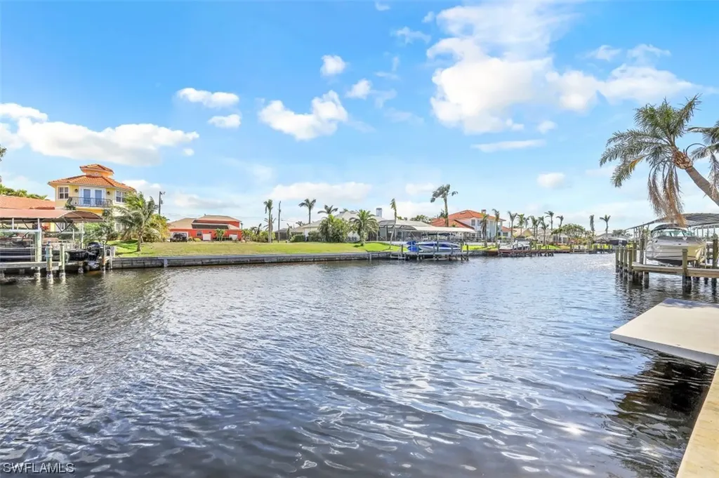 5005 SW 25th Place Cape Coral FL 33914