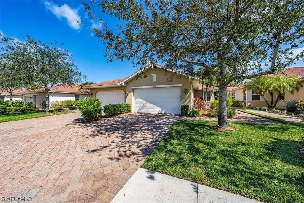 13462 Kent Street Naples FL 34109