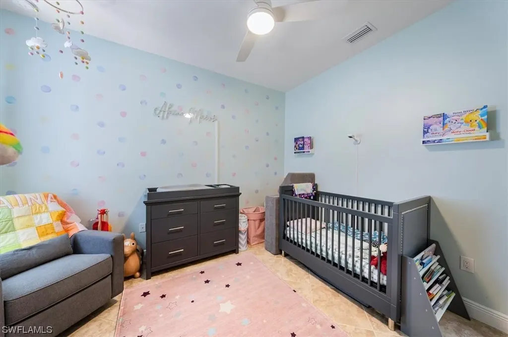 13462 Kent Street Naples FL 34109