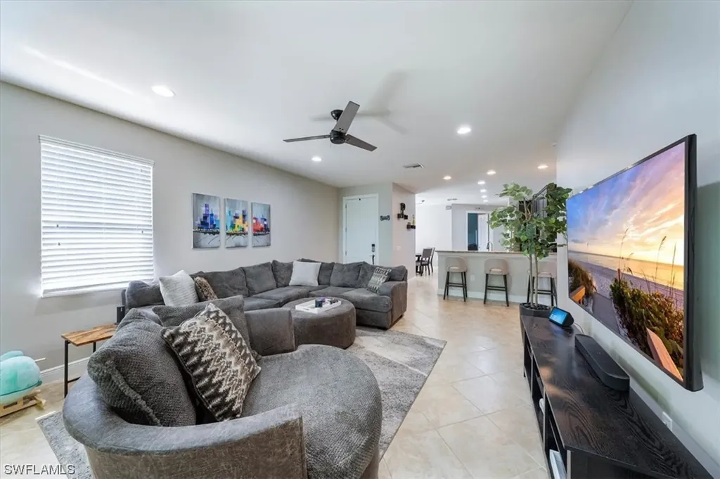13462 Kent Street Naples FL 34109
