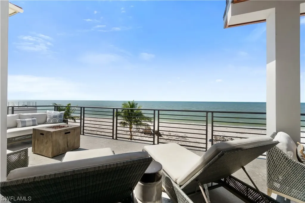 27516 Hickory Boulevard Bonita Springs FL 34134
