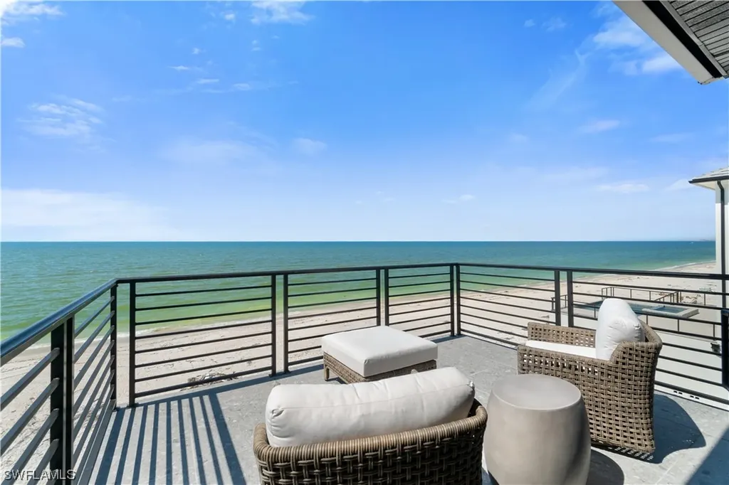27516 Hickory Boulevard Bonita Springs FL 34134
