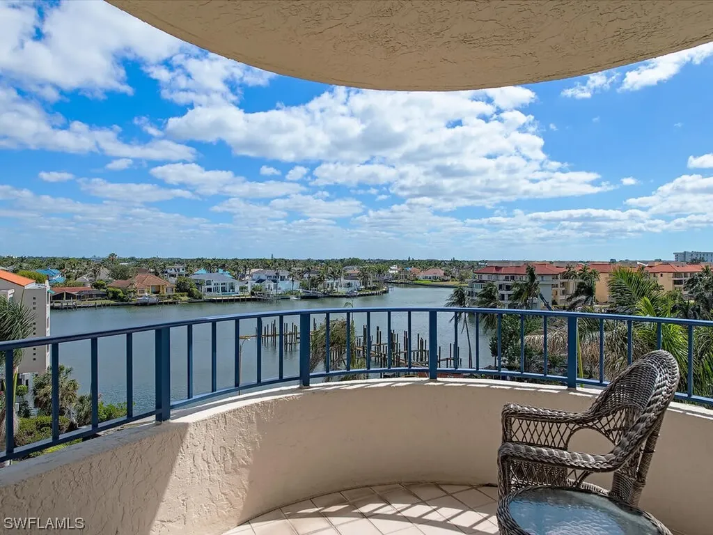 Naples FL, 4451 Gulf Shore Boulevard N, Unit 604