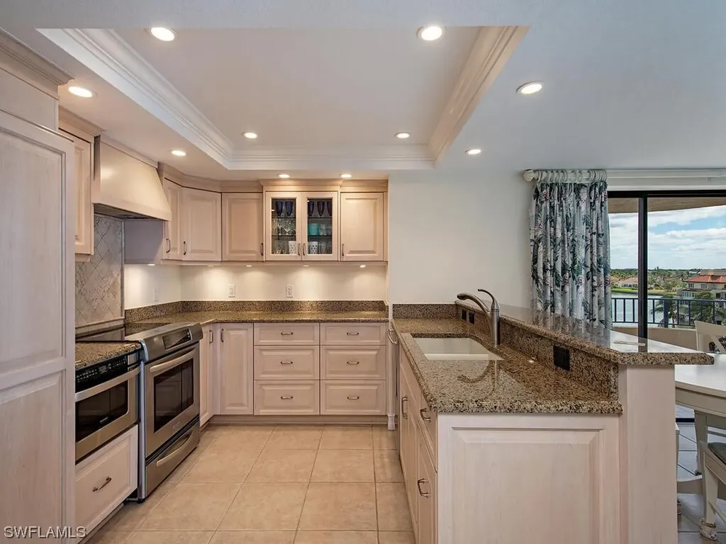4451 Gulf Shore Boulevard N Naples FL 34103