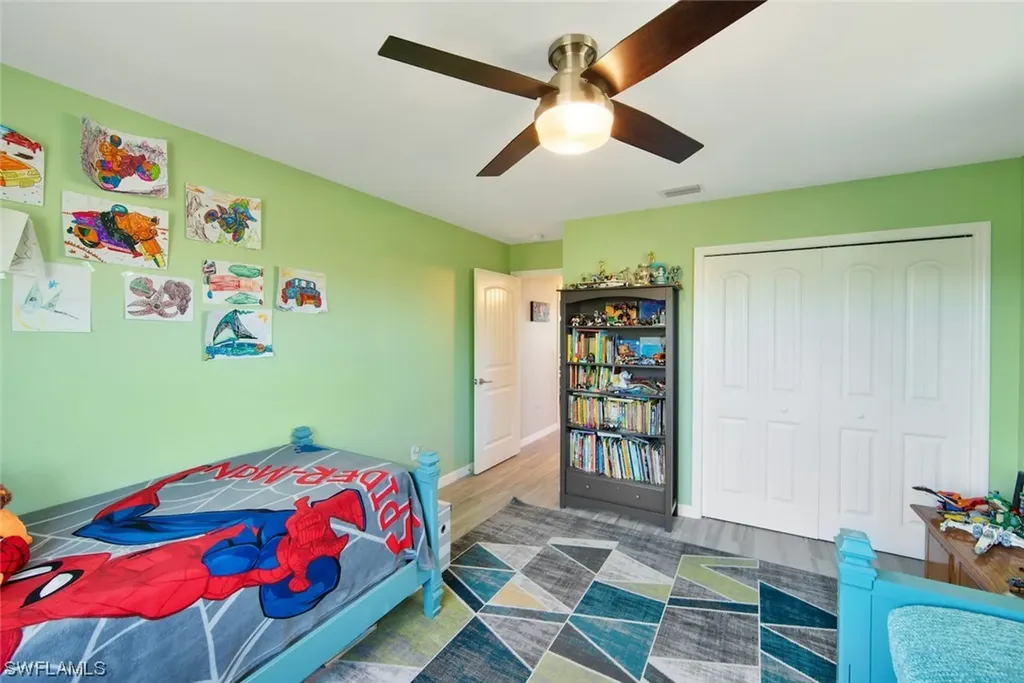 540 E Lake Road Sanibel FL 33957