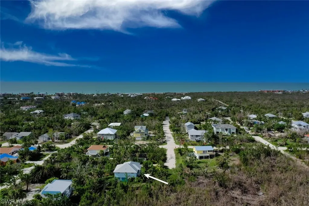 540 E Lake Road Sanibel FL 33957