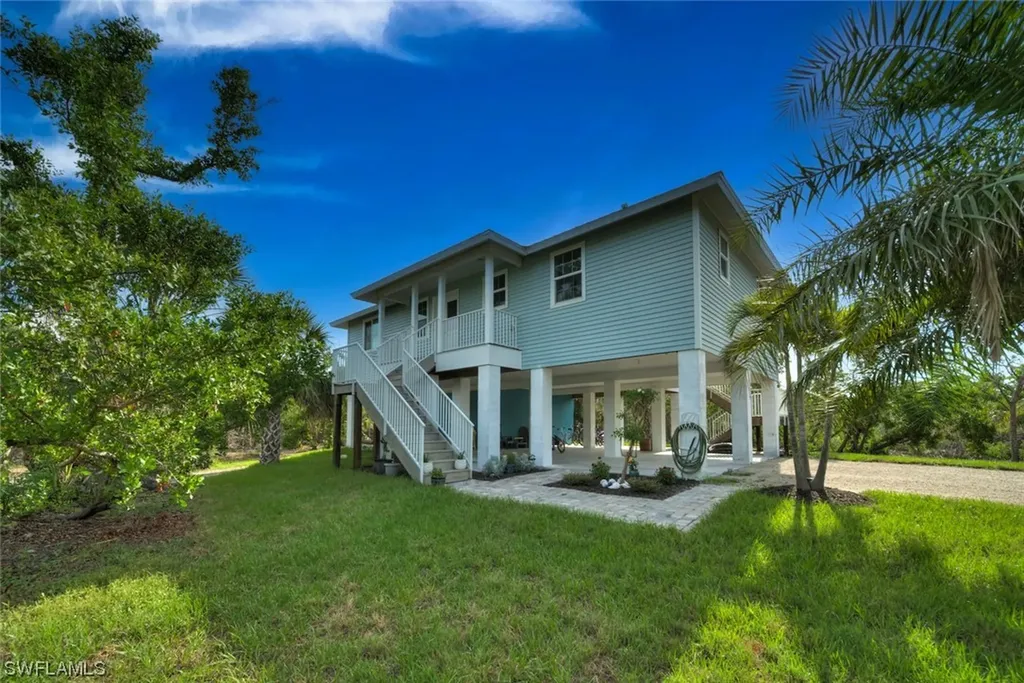 540 E Lake Road Sanibel FL 33957