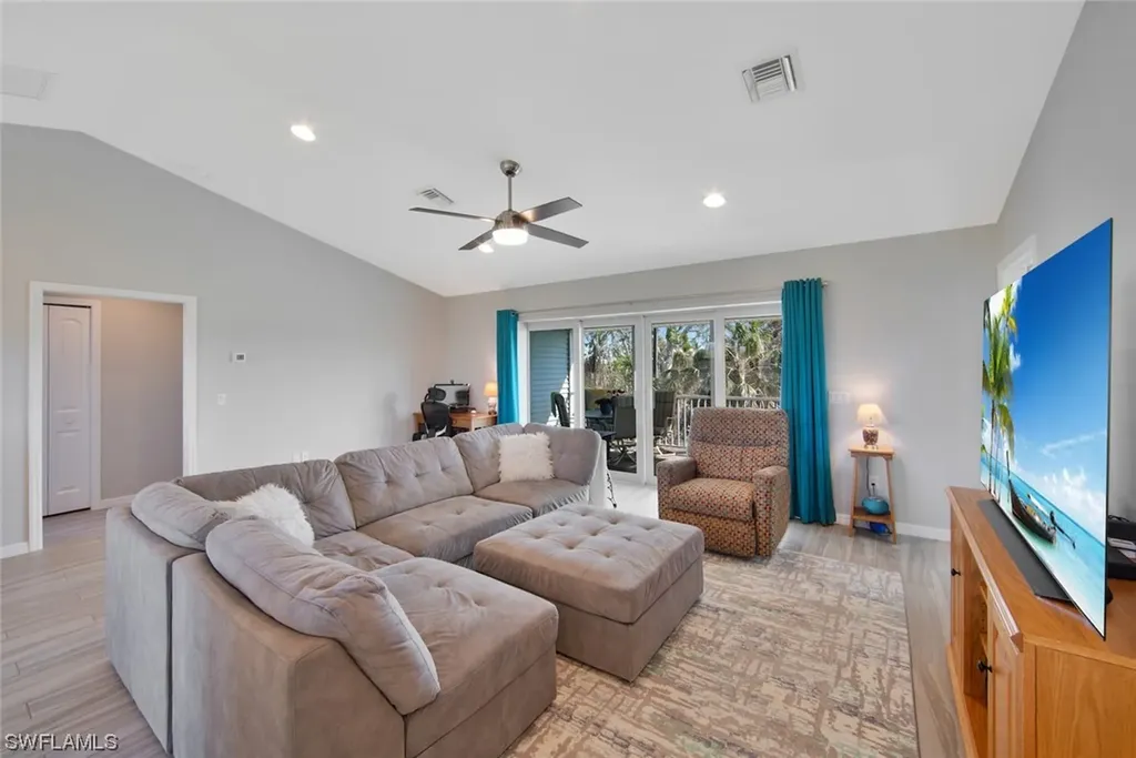 540 E Lake Road Sanibel FL 33957