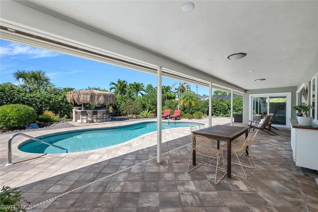 135 Burning Tree Drive Naples FL 34105