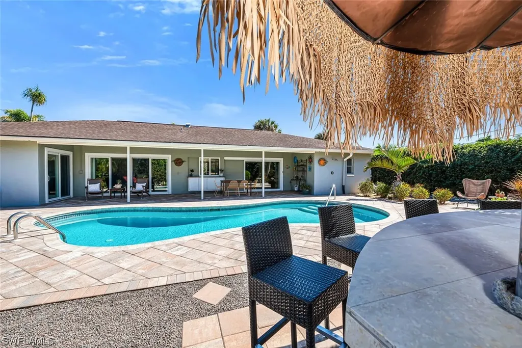 135 Burning Tree Drive Naples FL 34105