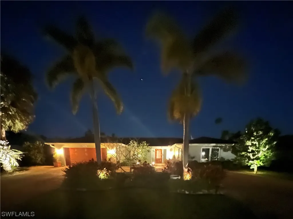 135 Burning Tree Drive Naples FL 34105