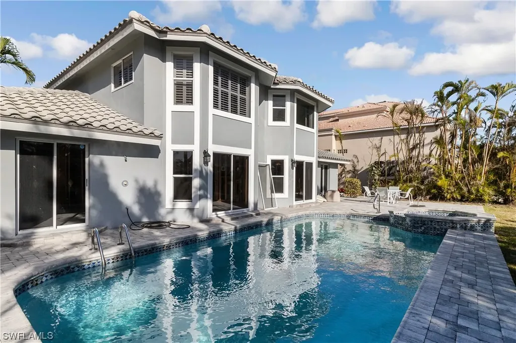 915 Limpet Drive Sanibel FL 33957