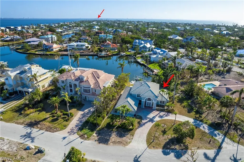 915 Limpet Drive Sanibel FL 33957