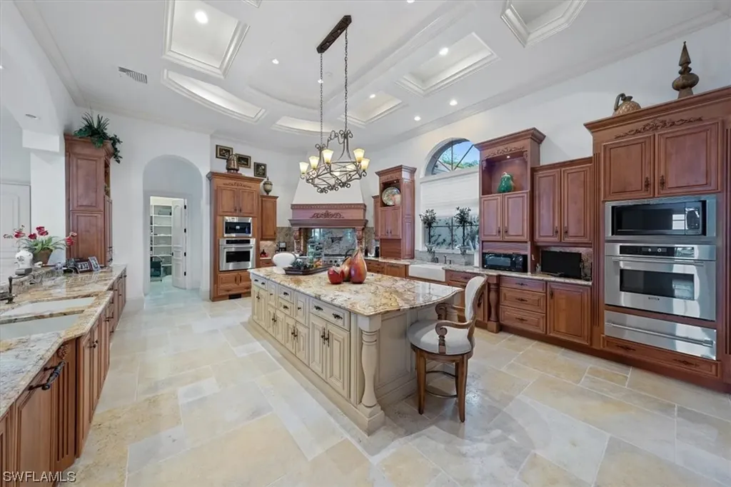 5945 Sunnyslope Drive Naples FL 34119
