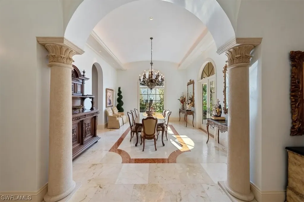 5945 Sunnyslope Drive Naples FL 34119