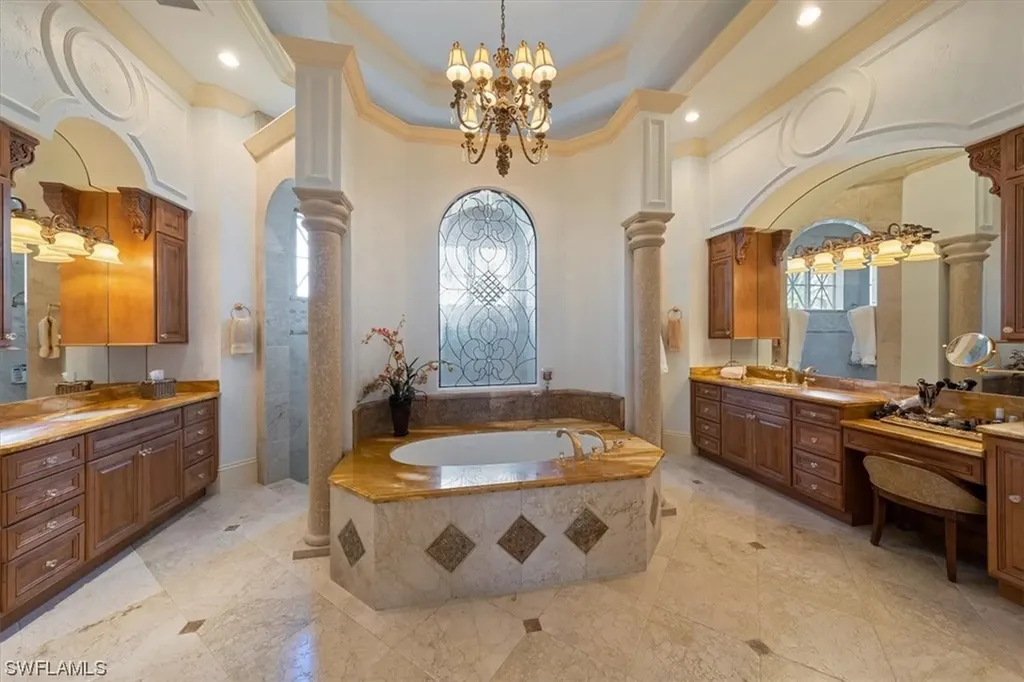 5945 Sunnyslope Drive Naples FL 34119