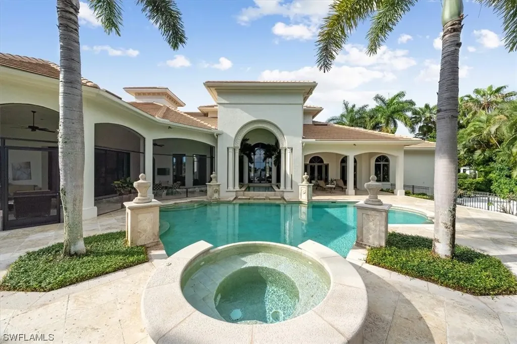 5945 Sunnyslope Drive Naples FL 34119