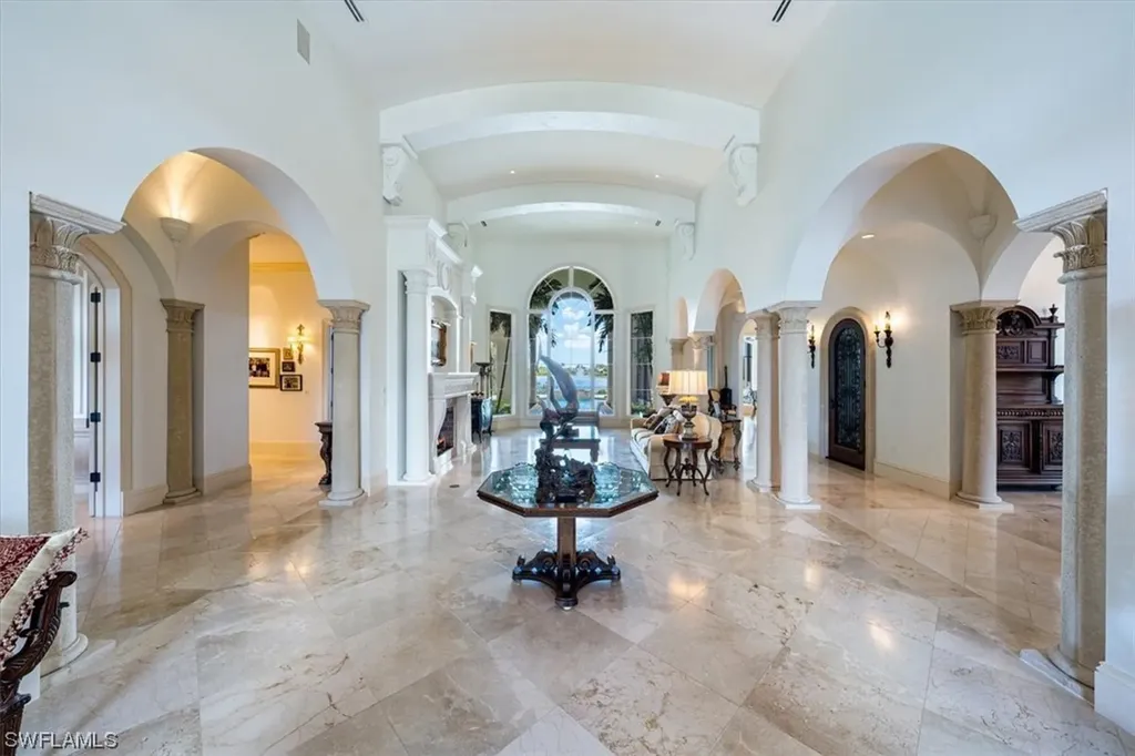 5945 Sunnyslope Drive Naples FL 34119