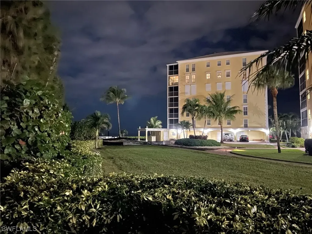 3483 Gulf Shore Boulevard N Naples FL 34103