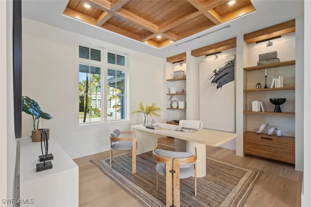 508 16th Avenue S Naples FL 34102
