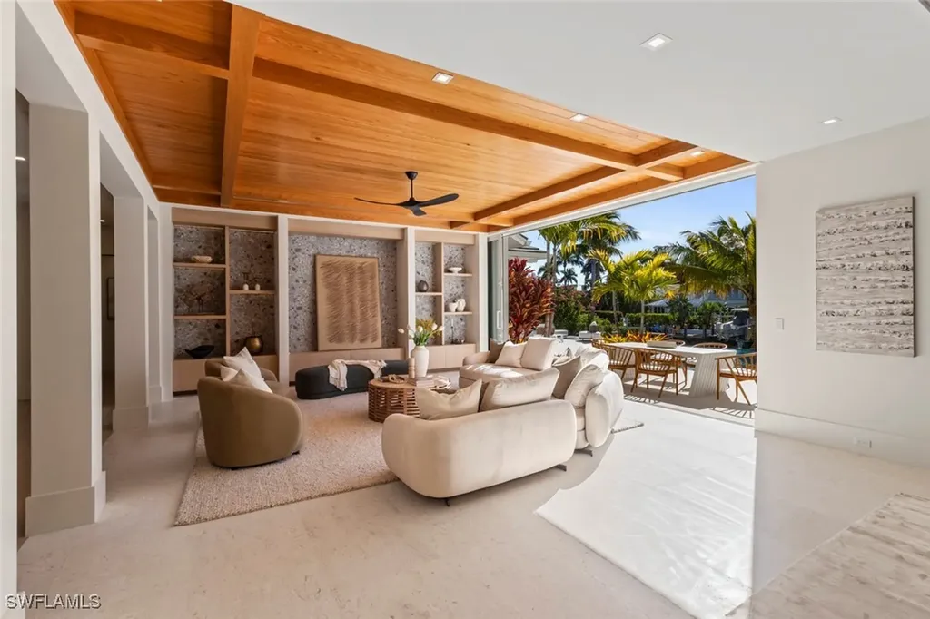 508 16th Avenue S Naples FL 34102