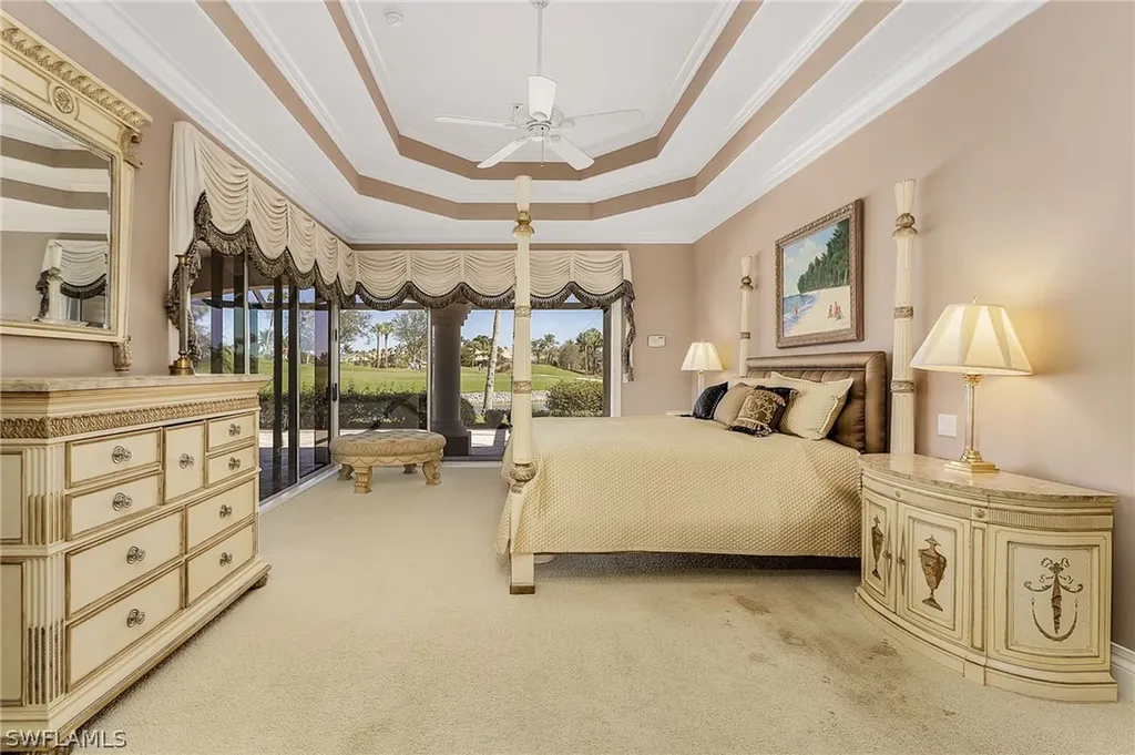 5102 Kensington High Street Naples FL 34105