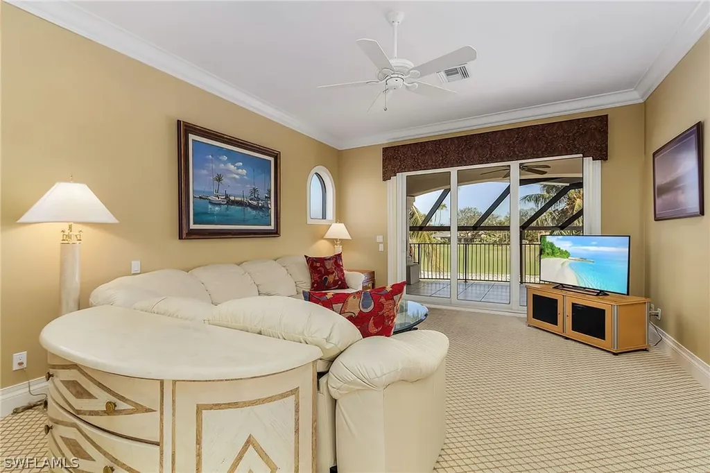 5102 Kensington High Street Naples FL 34105