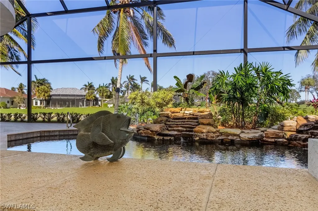 5102 Kensington High Street Naples FL 34105