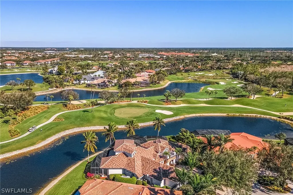 5102 Kensington High Street Naples FL 34105