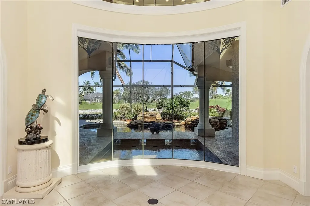 5102 Kensington High Street Naples FL 34105