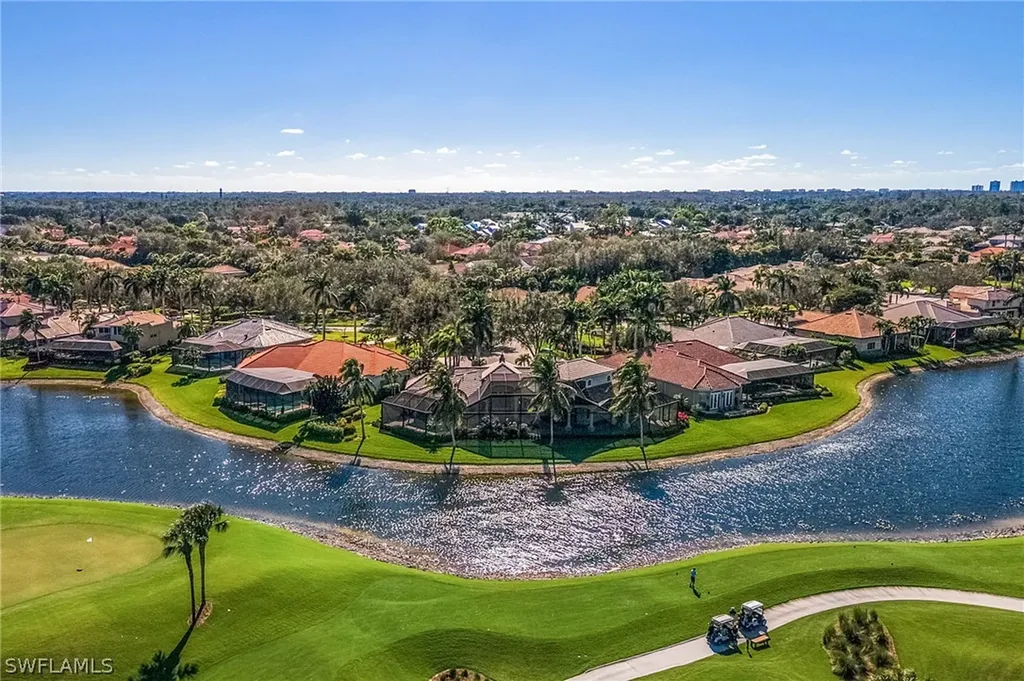 5102 Kensington High Street Naples FL 34105