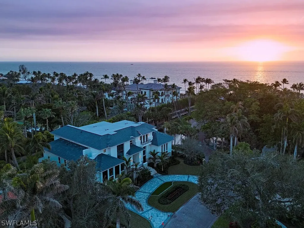 Naples FL, 2060 Gordon Drive