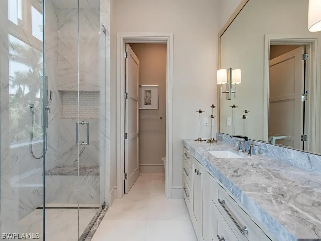 2060 Gordon Drive Naples FL 34102