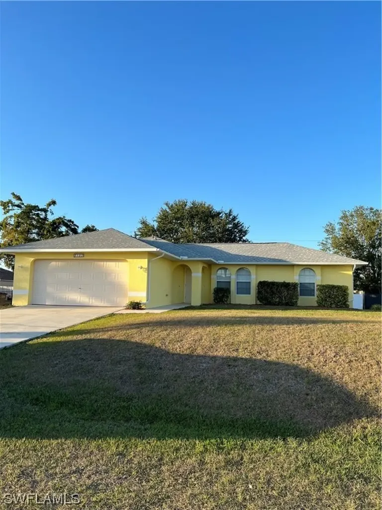 2127 NE 24th Terrace Cape Coral FL 33909
