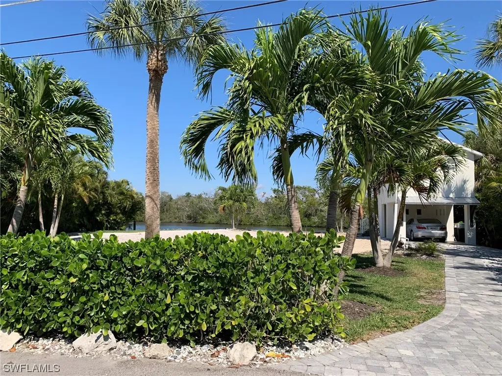 3982 Aloha Lane Bonita Springs FL 34134