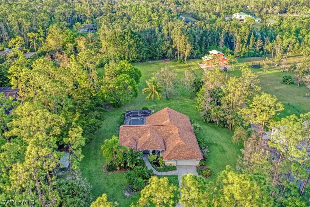 Naples FL, 5891 Golden Oaks Lane