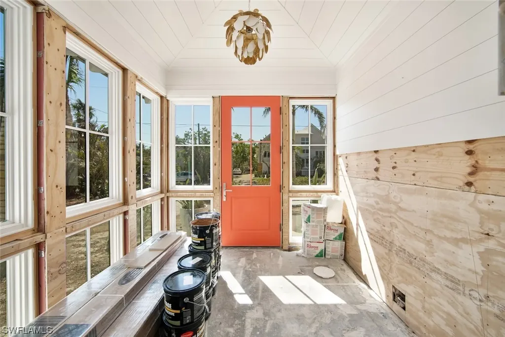 568 Lighthouse Way Sanibel FL 33957