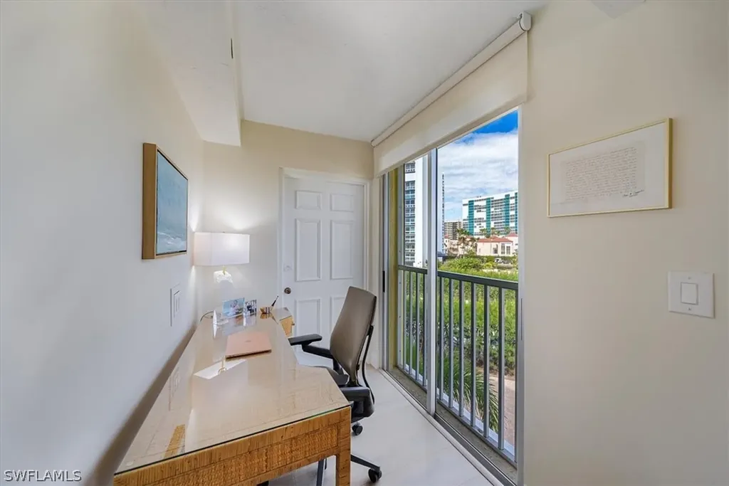 3483 Gulf Shore Boulevard N Naples FL 34103