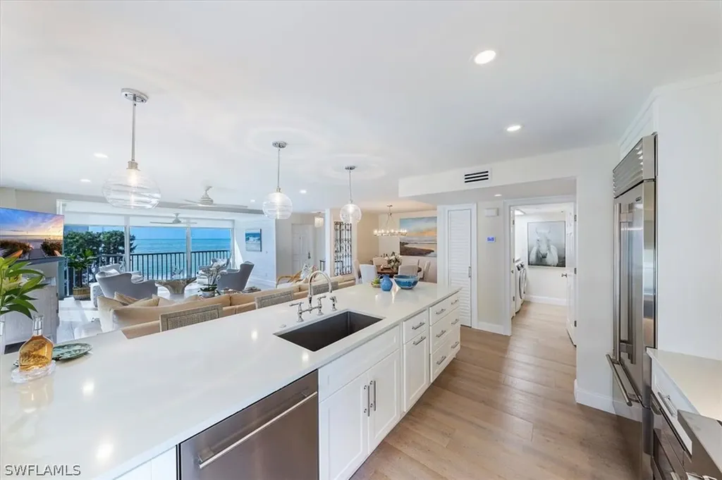 3483 Gulf Shore Boulevard N Naples FL 34103