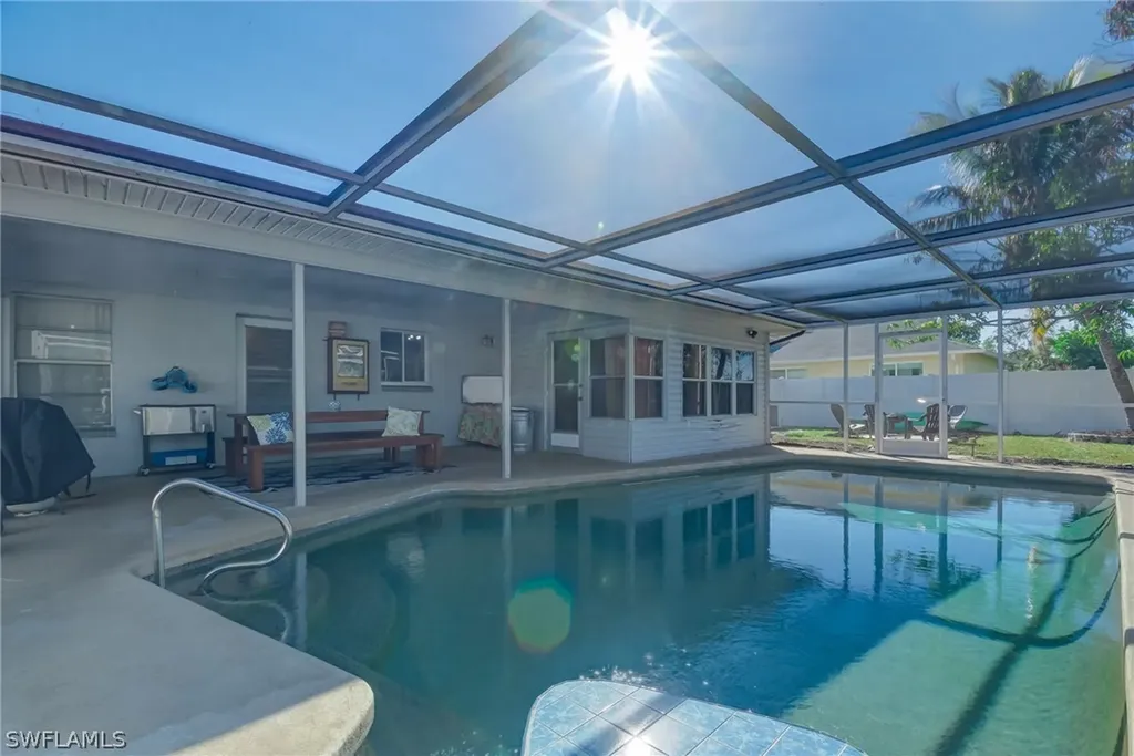 1447 SE 15th Street Cape Coral FL 33990