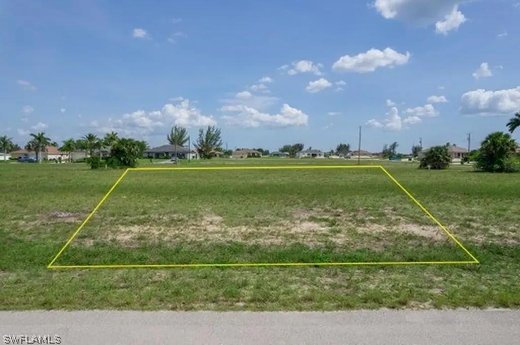 4604 Jacaranda Parkway W Cape Coral FL 33993