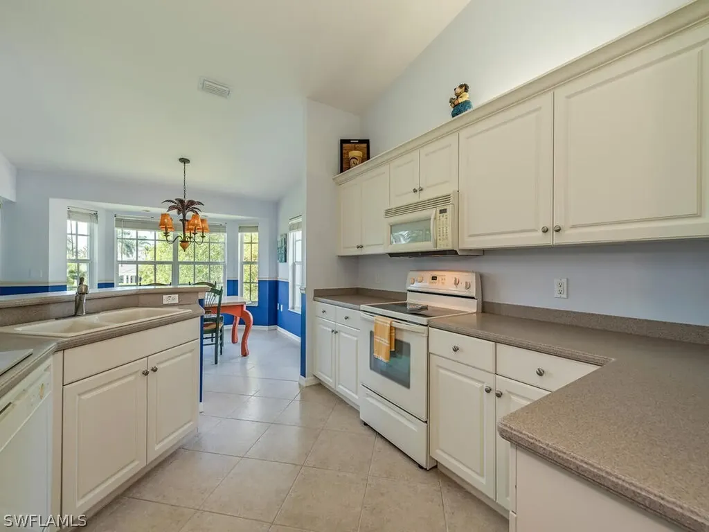 7005 Pinnacle Lane Naples FL 34110
